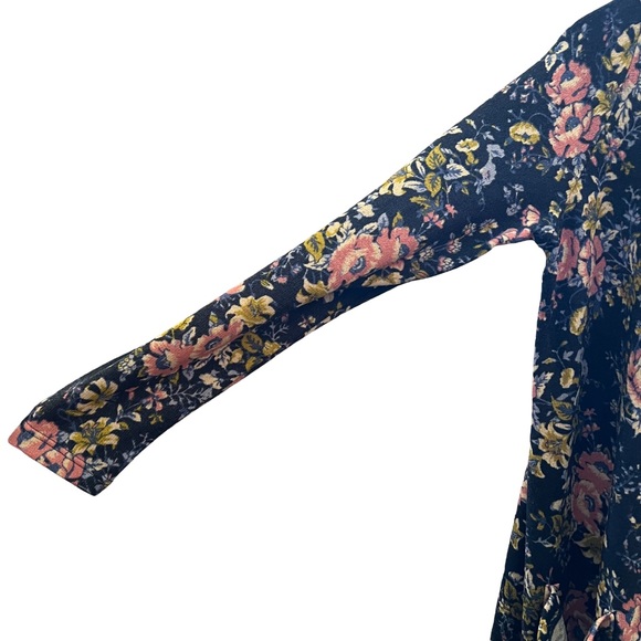 LuLaRoe Long Sleeve Duster Cardigan With Pockets| Size Small - Picture 2 of 8